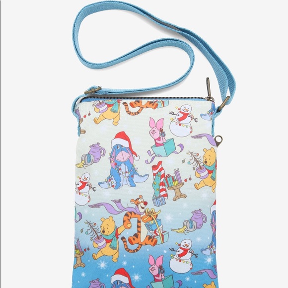 ⬇️sale⬇️ Loungefly Winnie the Pooh and Friends Crossbody Bag- Christmas … - Picture 4 of 9